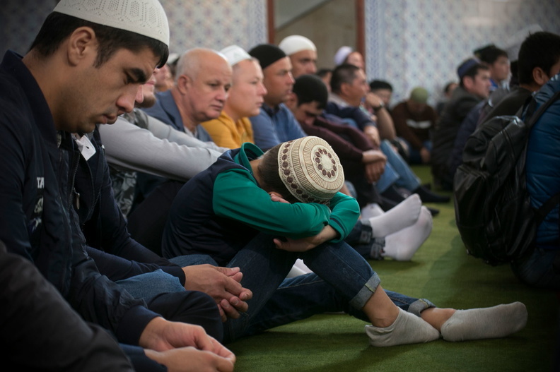 В месяц Рамадан в мечетях РТ не будут совершать таравих-намазы и коллективные ифтары