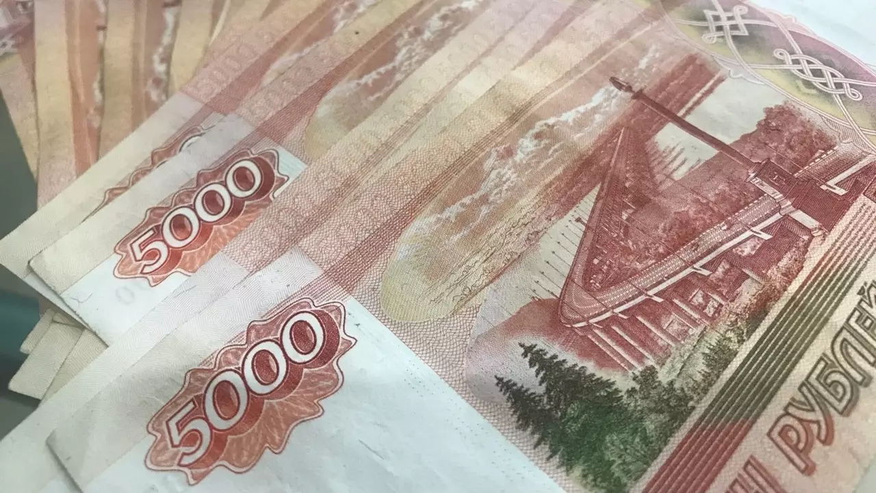 МРОТ увеличится до 19 242 рублей — Госдума