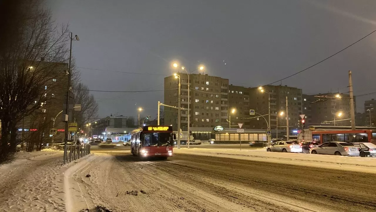Власти Казани и района РТ организовали автобусы для движения из поселков