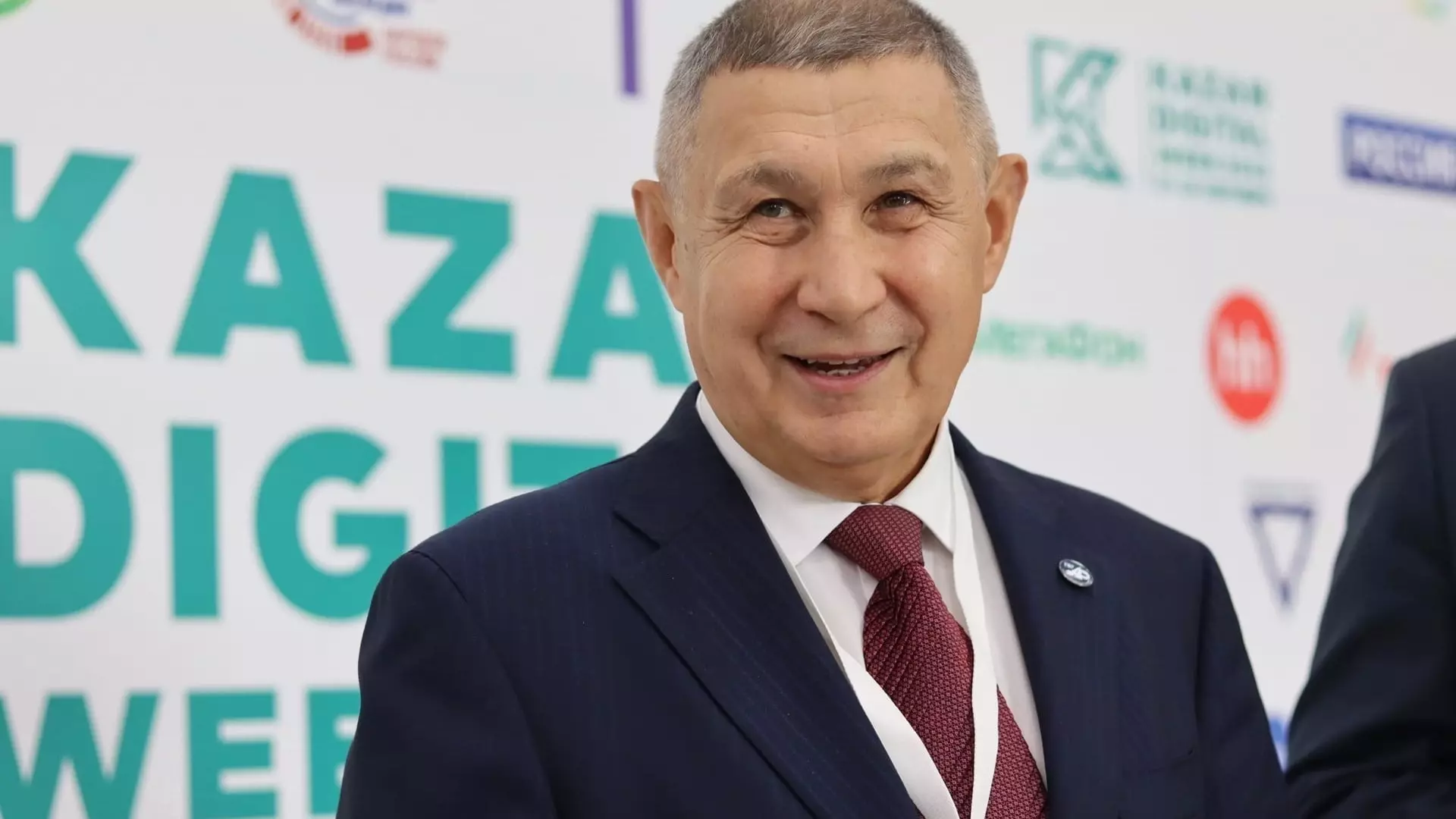 Рифкат Минниханов стал членом национального совета Всемирного конгресса татар