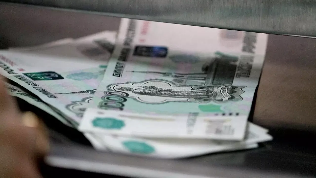 В Госдуме хотят повысить НДФЛ для получающих доходы в миллионах