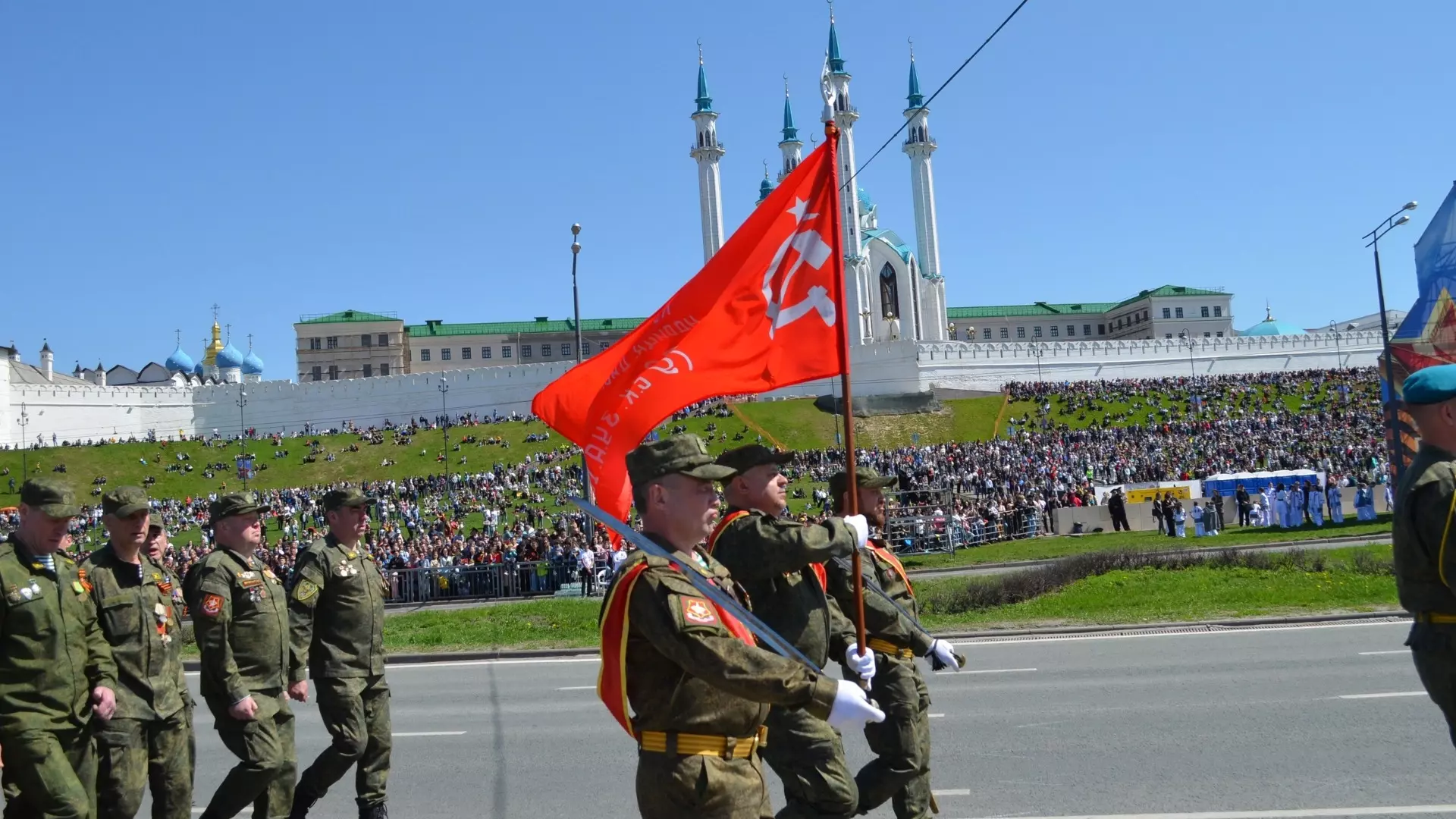 День Победы в Казани 9 мая: программа праздника, транспорт и отмененный салют